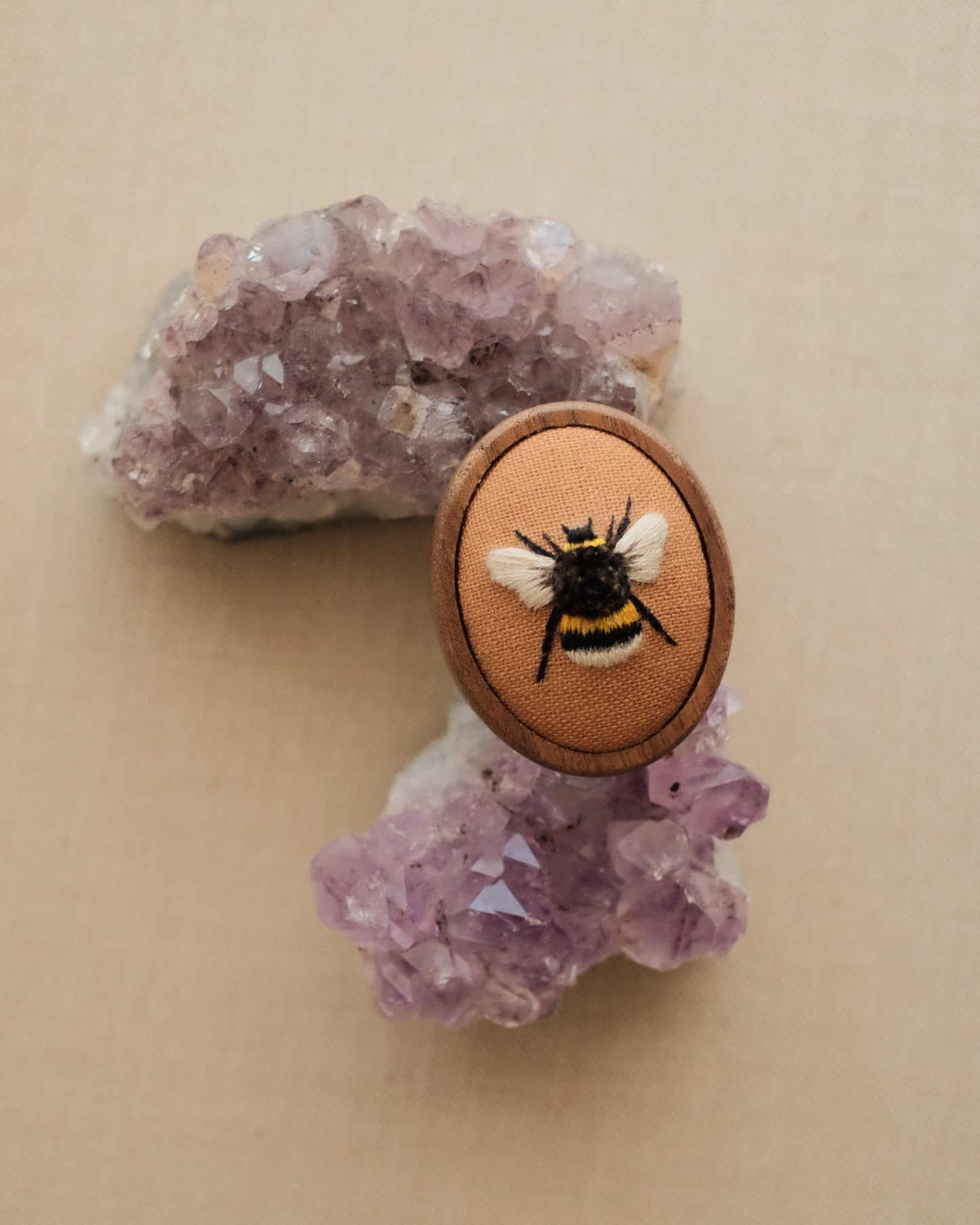 Bourdon (fond caramel)